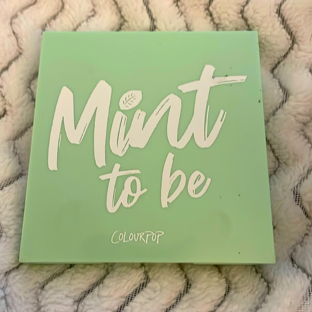 Colourpop - Mint To Be eyeshadow palette